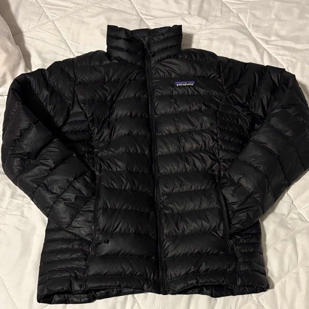 Women's Patagonia Black Puffer